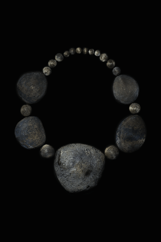 necklace, 2018, bronze